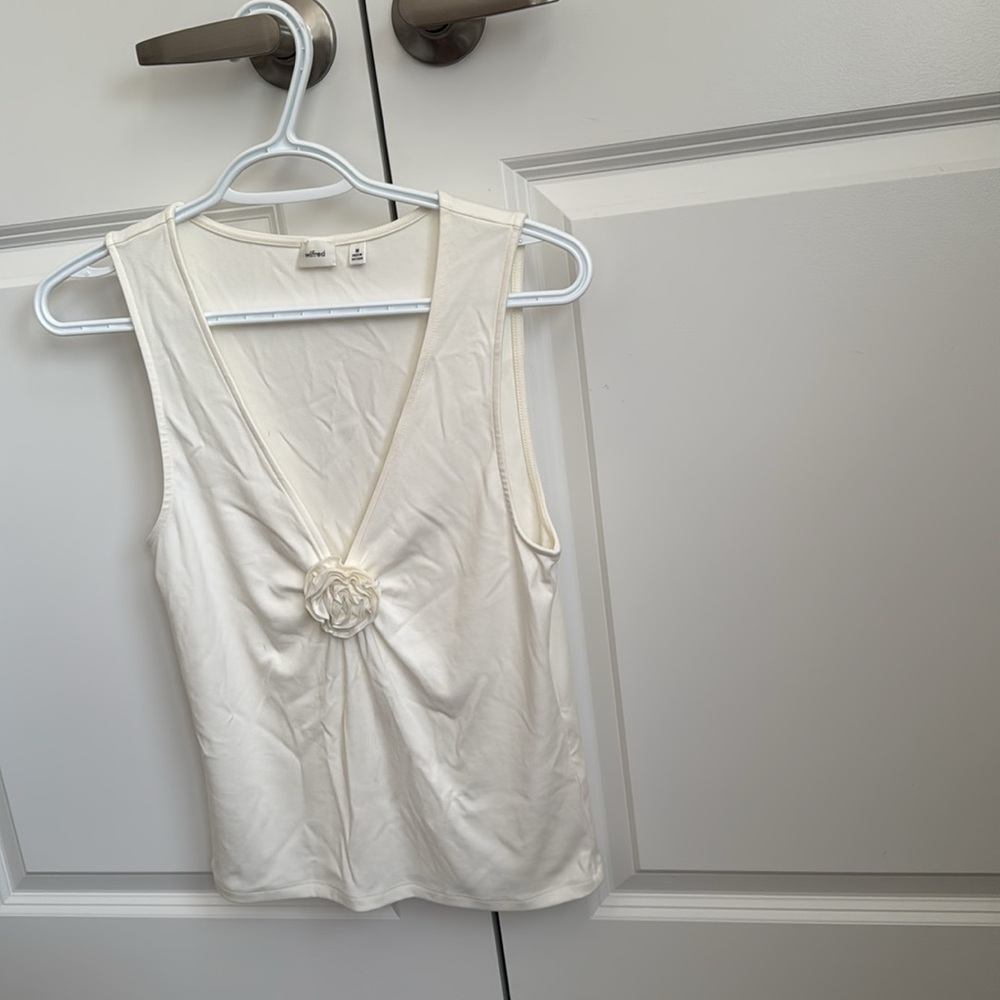 Aritzia Bloom Top - Light Birch - Size Medium - Picture 6 of 8